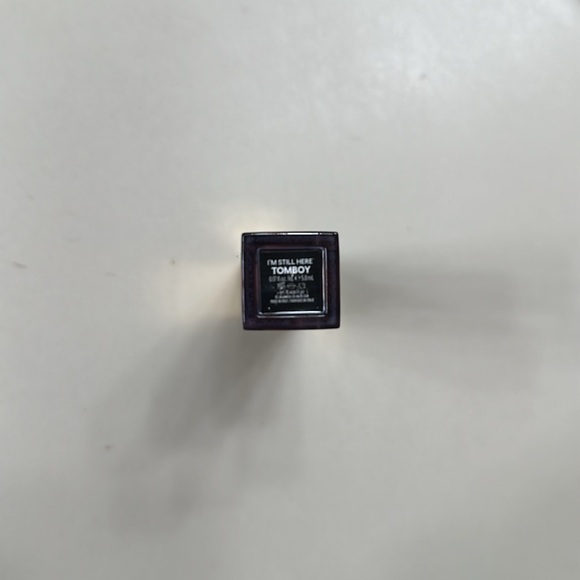 GXVE Long Stay Matte Lipstick - Picture 2 of 3